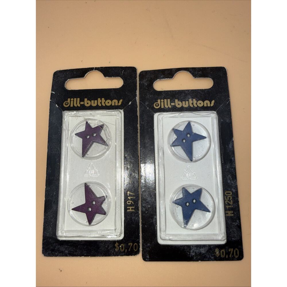 Dill Buttons - 2 Button Holes - Stars/ Burgundy&Blue